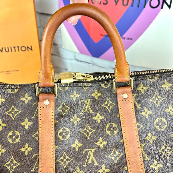 Louis Vuitton Keepall 55 Duffel Bag Travel Bag with lock key, tag poignet - Picture 7 of 16